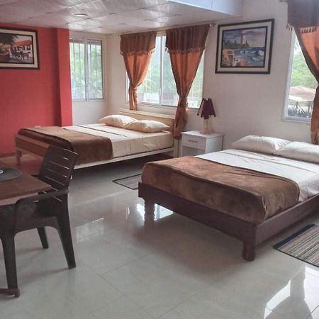 לאס טונאס Sun Place Hosteria מראה חיצוני תמונה