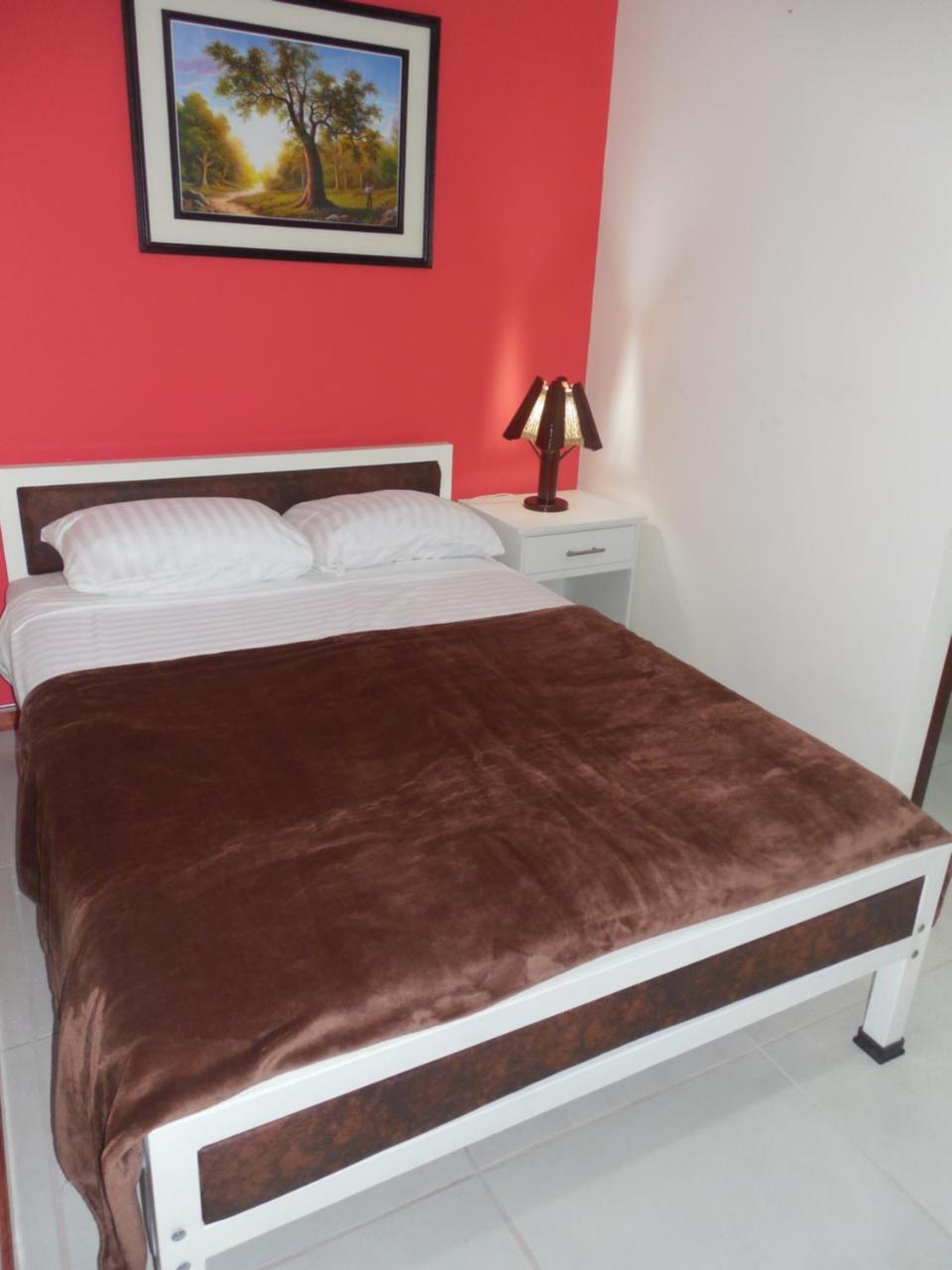 לאס טונאס Sun Place Hosteria מראה חיצוני תמונה
